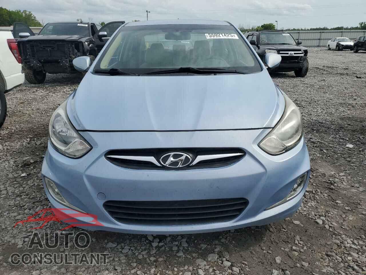 HYUNDAI ACCENT 2013 - KMHCU4AE2DU295048
