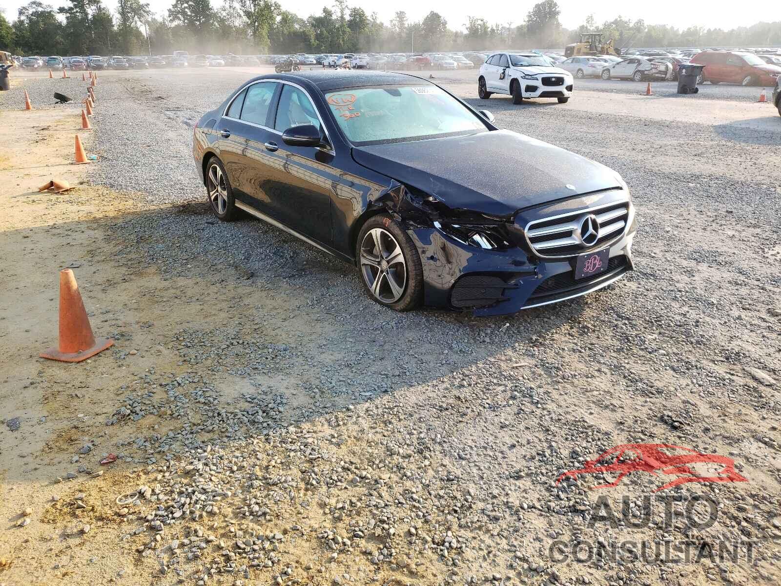MERCEDES-BENZ E-CLASS 2017 - WDDZF4KB1HA130084