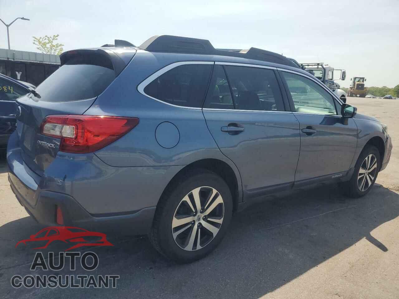 SUBARU OUTBACK 2018 - 4S4BSAKC8J3394679