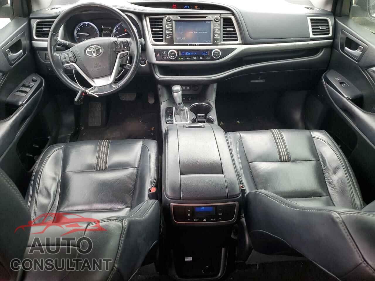 TOYOTA HIGHLANDER 2017 - 5TDJZRFH6HS440146