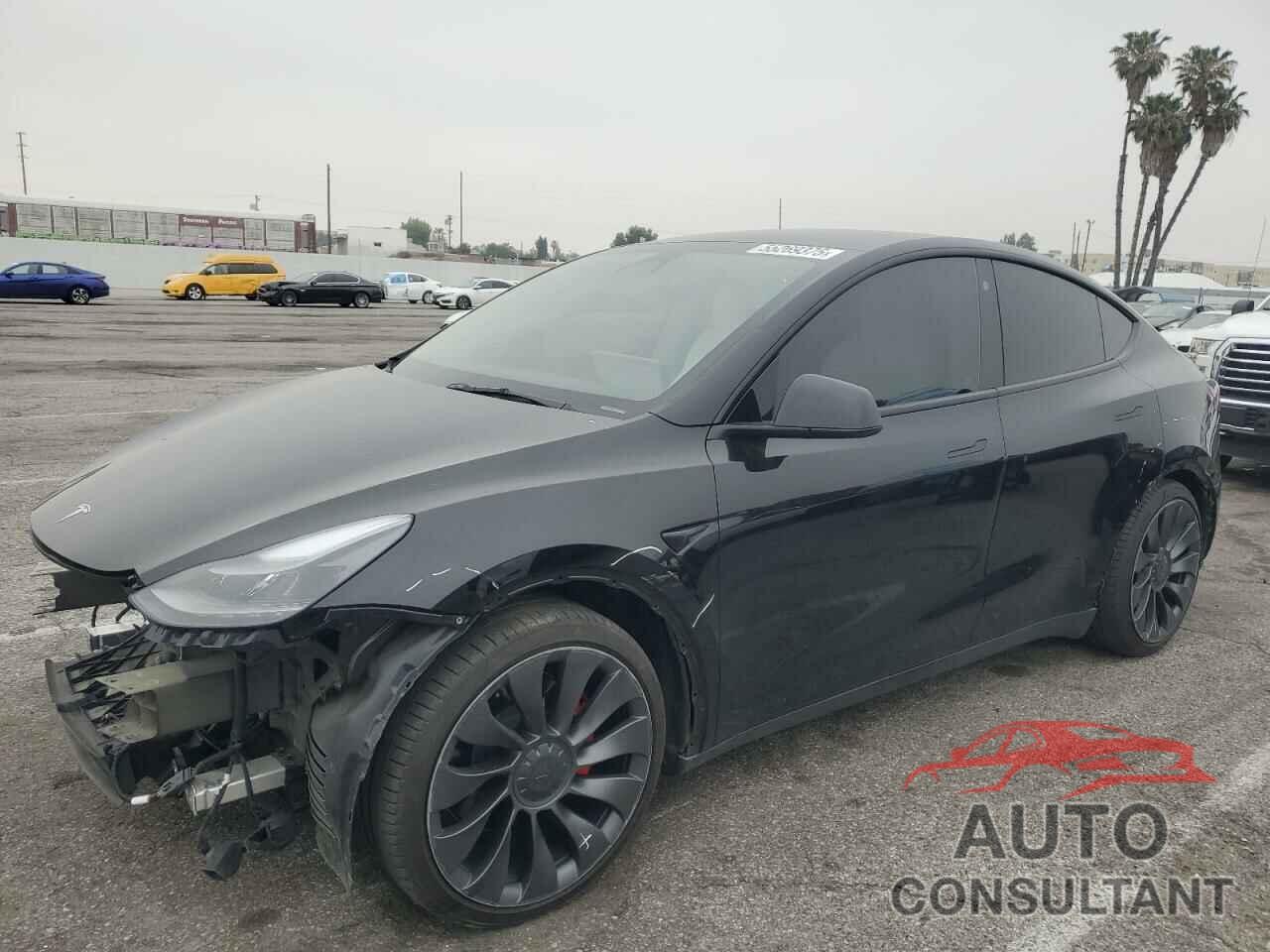 TESLA MODEL Y 2023 - 7SAYGDEF1PF593711