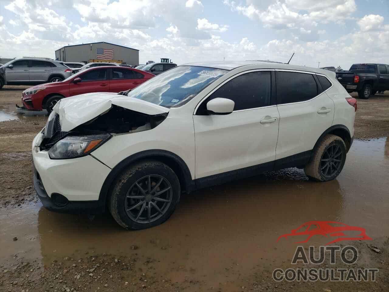 NISSAN ROGUE 2018 - JN1BJ1CP6JW183846
