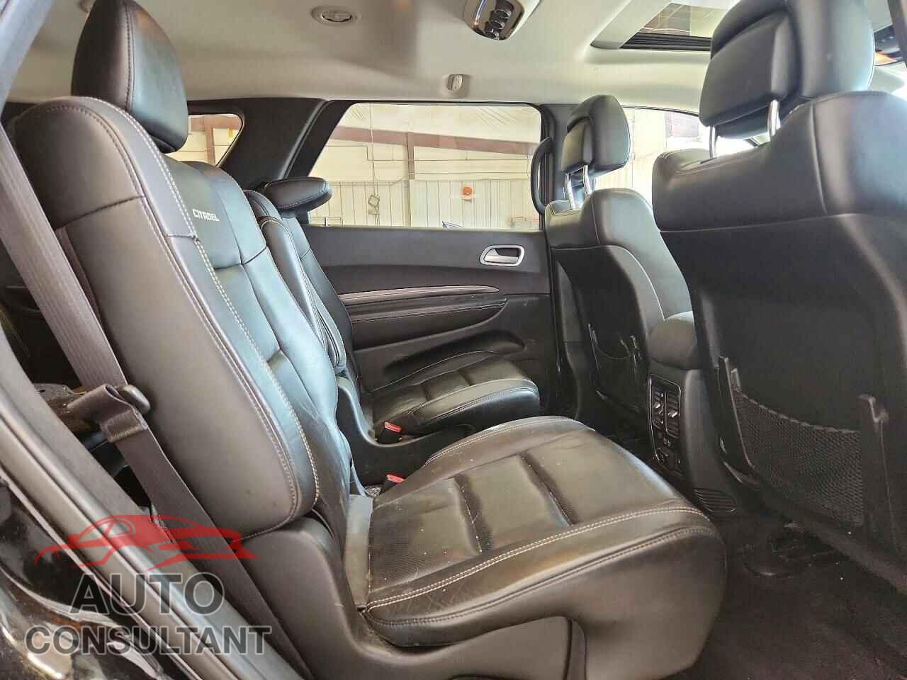 DODGE DURANGO 2018 - 1C4RDJEG8JC486581