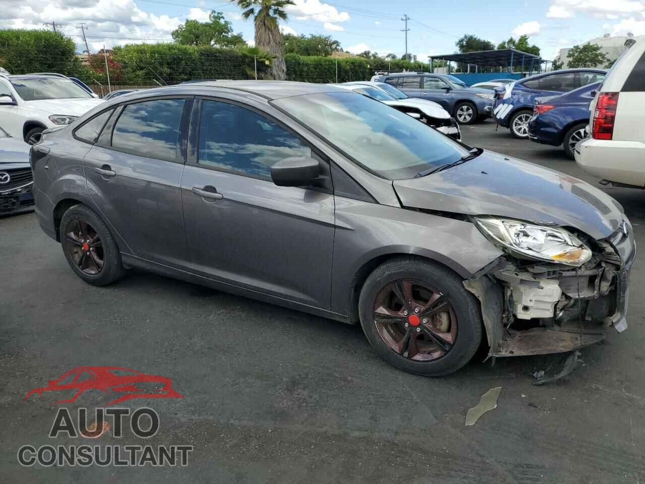 FORD FOCUS 2012 - 1FAHP3F21CL289875