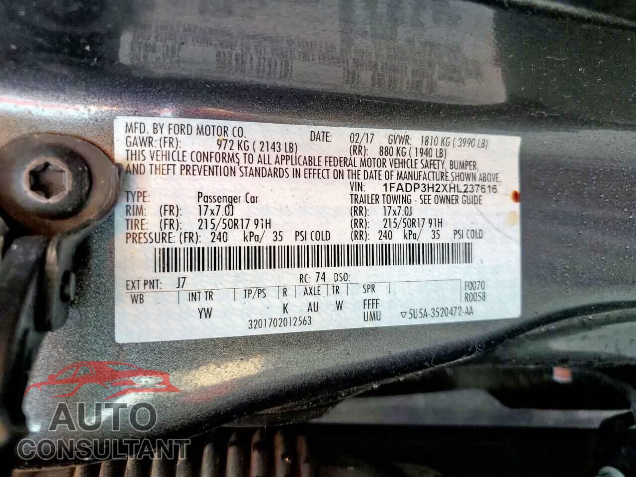 FORD FOCUS 2017 - 1FADP3H2XHL237616