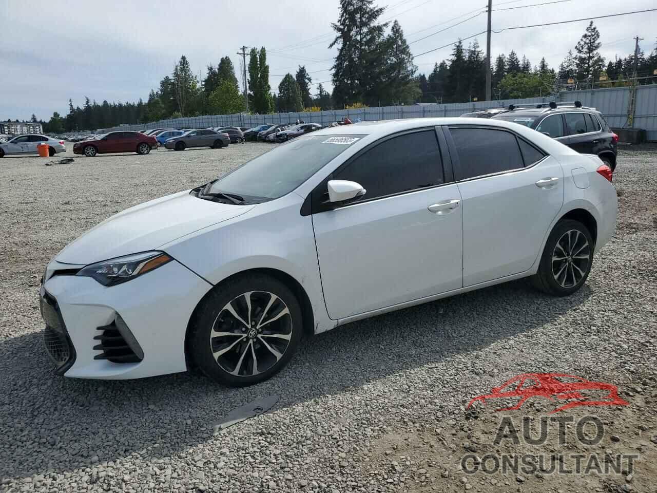 TOYOTA COROLLA 2017 - 5YFBURHE3HP617363
