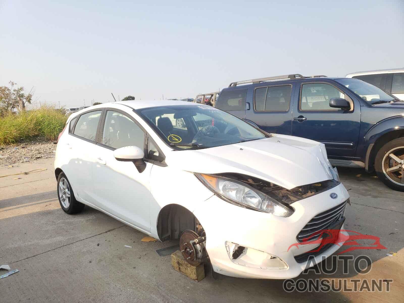 FORD FIESTA 2018 - 3FADP4EJ0JM122786