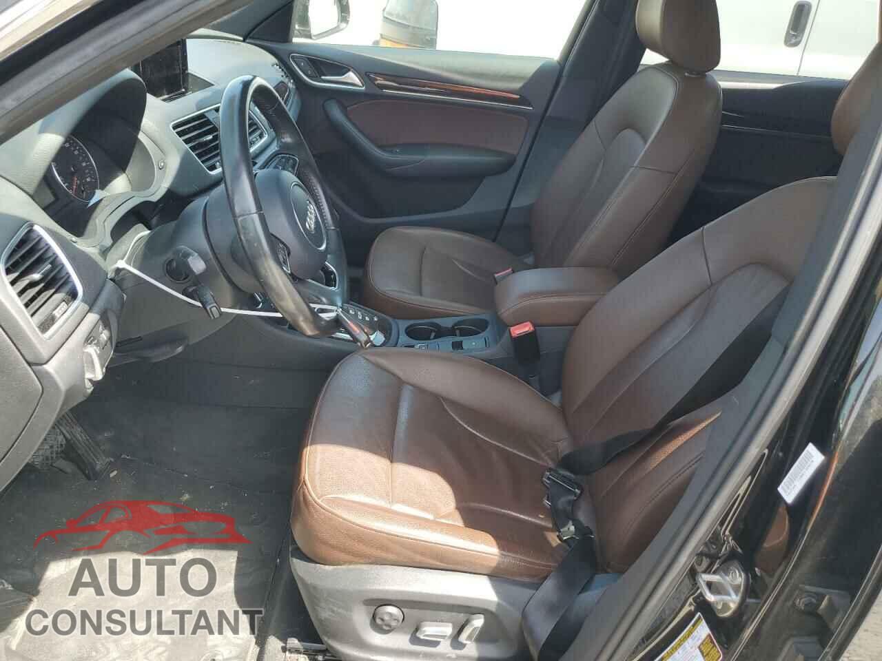 AUDI Q3 2016 - WA1GFCFS3GR005183