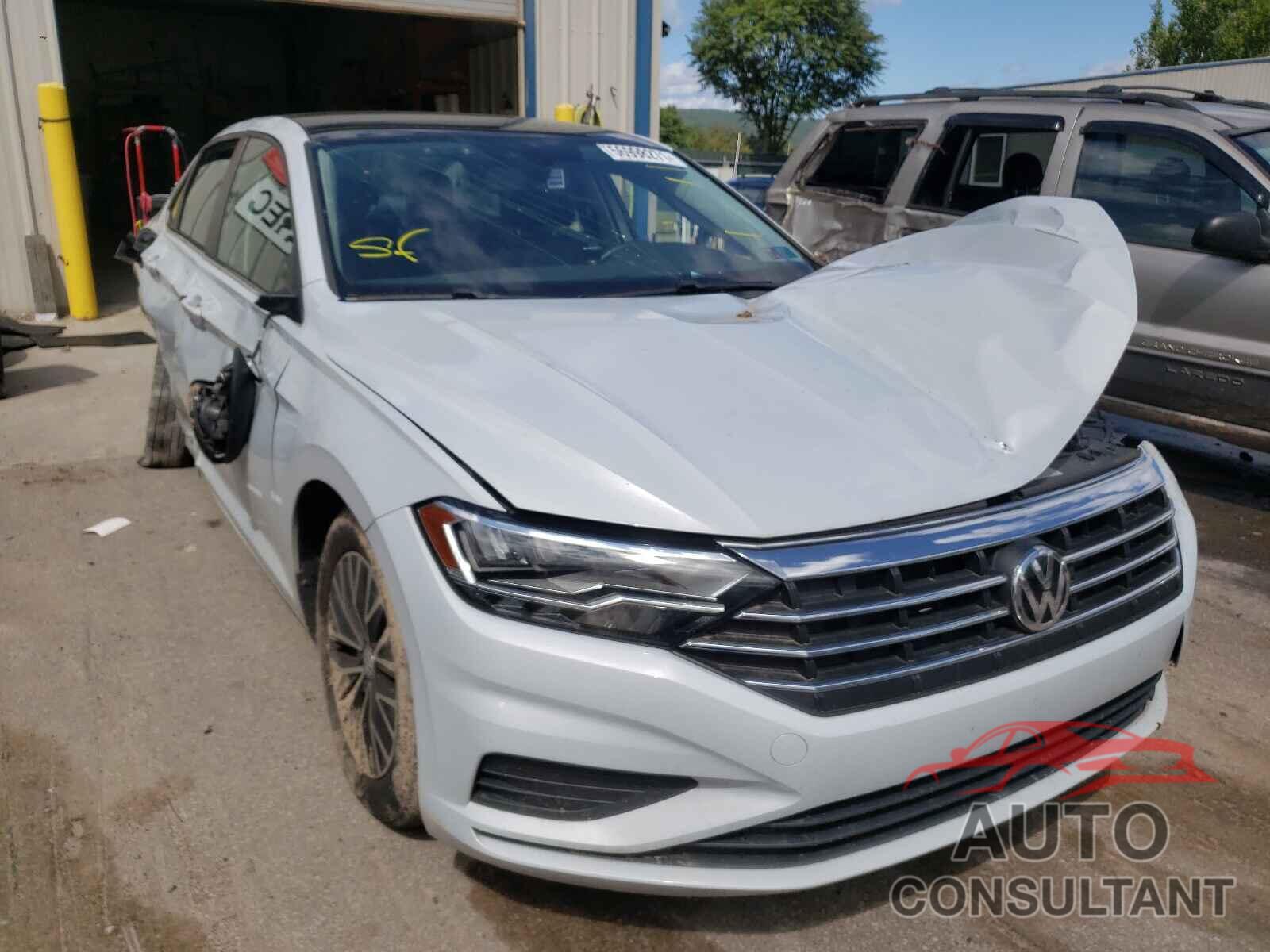 VOLKSWAGEN JETTA 2019 - 3VWC57BU0KM007714