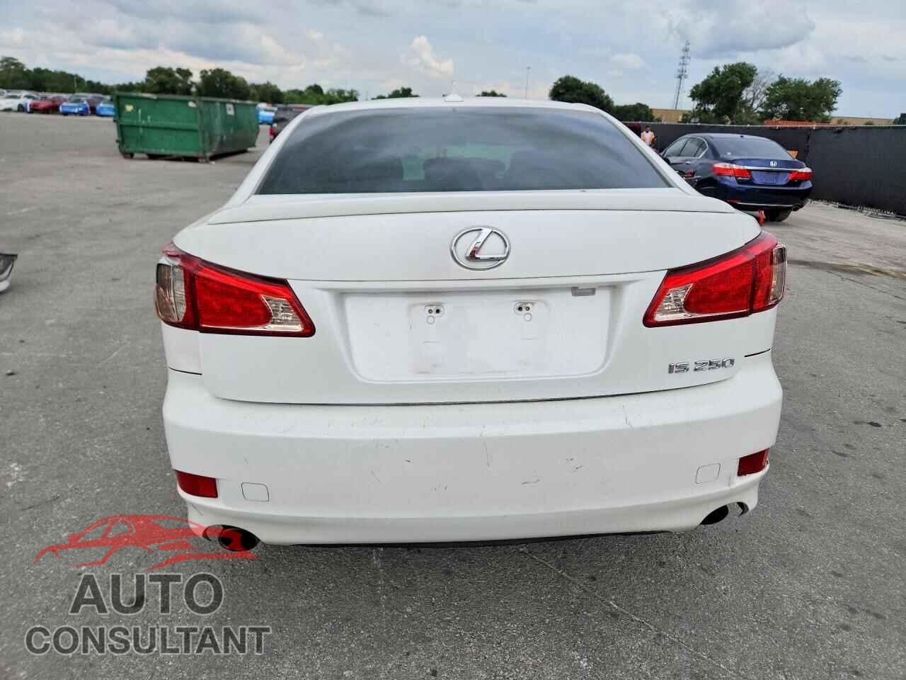 LEXUS IS 2012 - JTHBF5C28C5181520