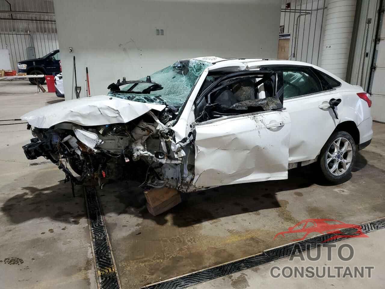 FORD FOCUS 2014 - 1FADP3J28EL240309