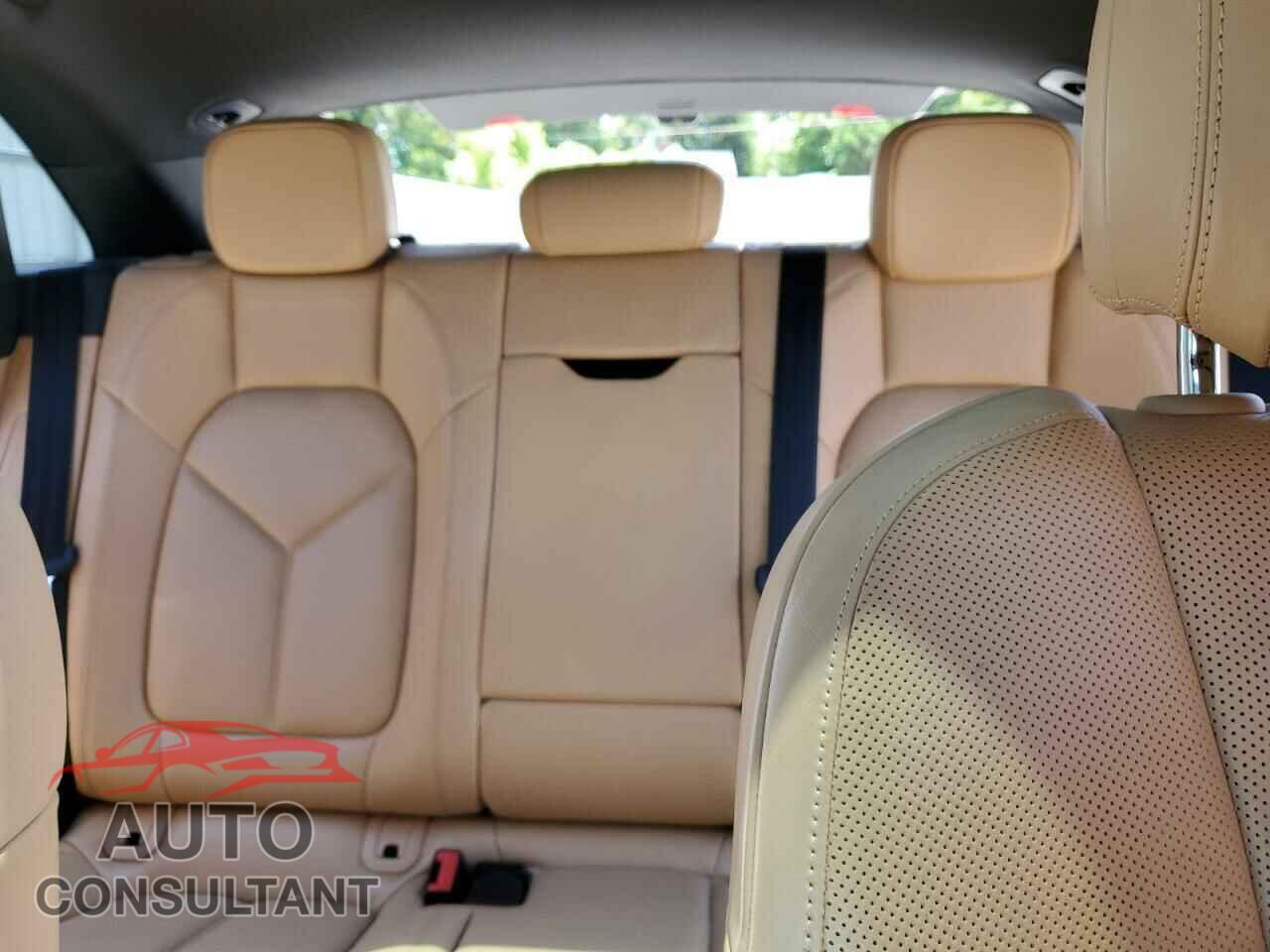 PORSCHE MACAN 2017 - WP1AB2A50HLB20667