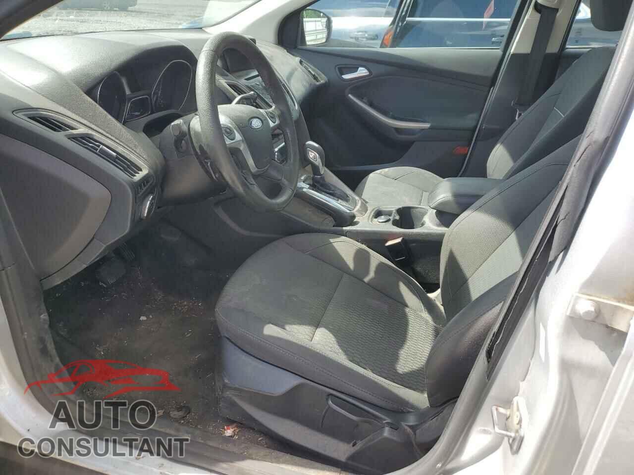 FORD FOCUS 2012 - 1FAHP3M23CL316626