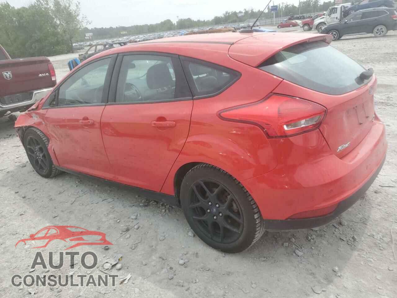 FORD FOCUS 2016 - 1FADP3K26GL388573