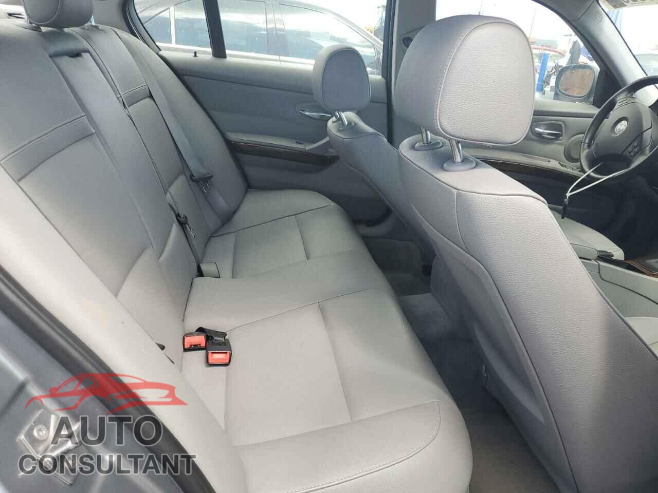 BMW 3 SERIES 2011 - WBAPH5G5XBNM71663