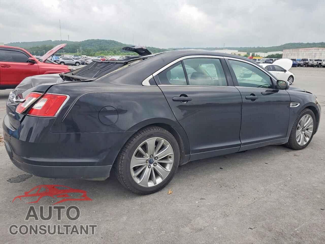 FORD TAURUS 2011 - 1FAHP2FW3BG131607