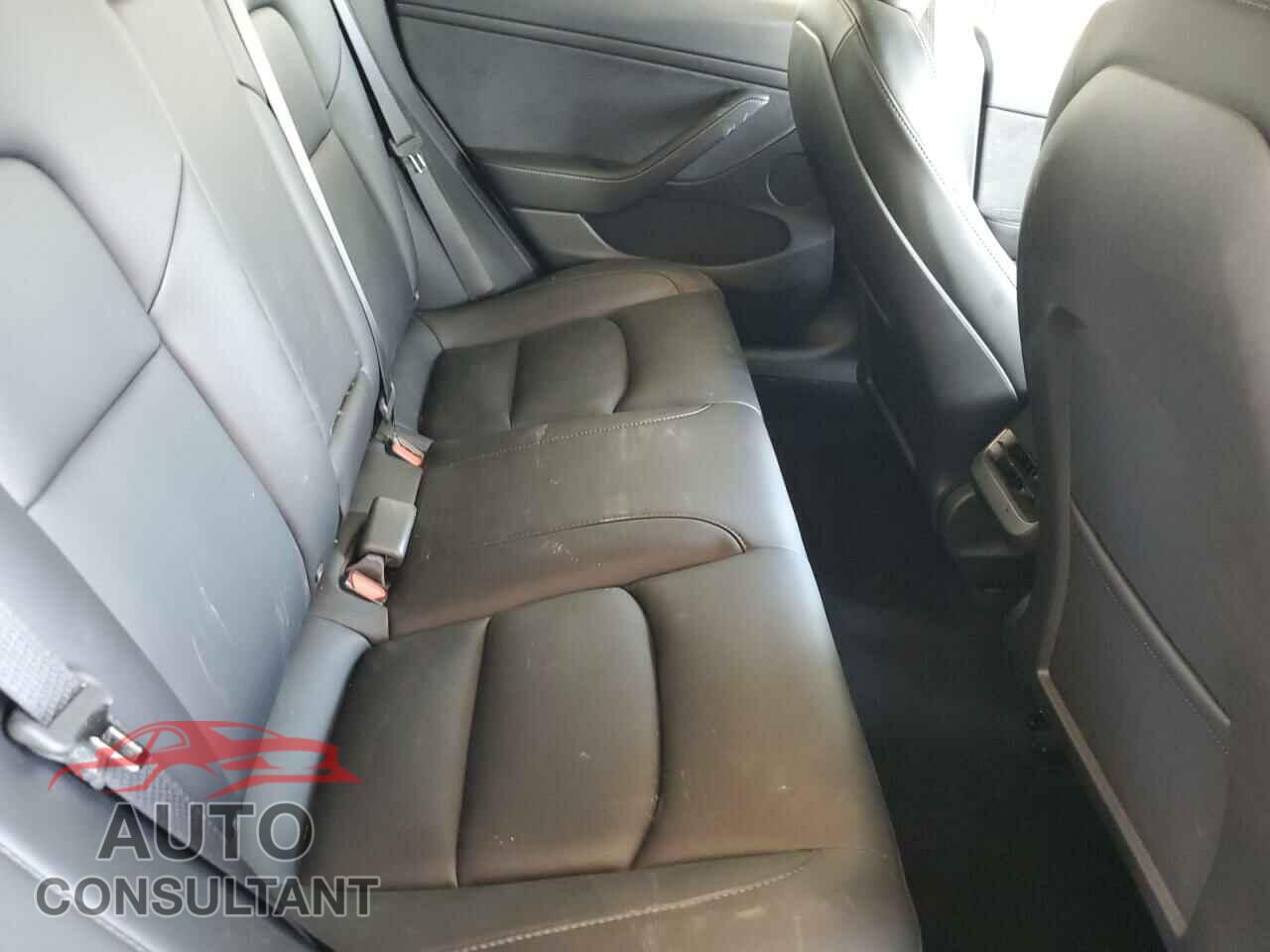 TESLA MODEL 3 2022 - 5YJ3E1EB2NF104609