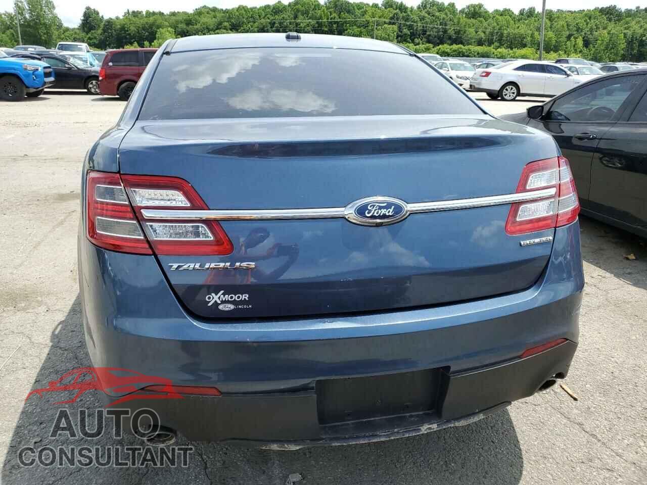 FORD TAURUS 2019 - 1FAHP2D84KG100645