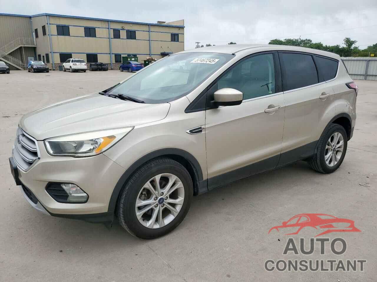 FORD ESCAPE 2017 - 1FMCU0GD7HUC48708