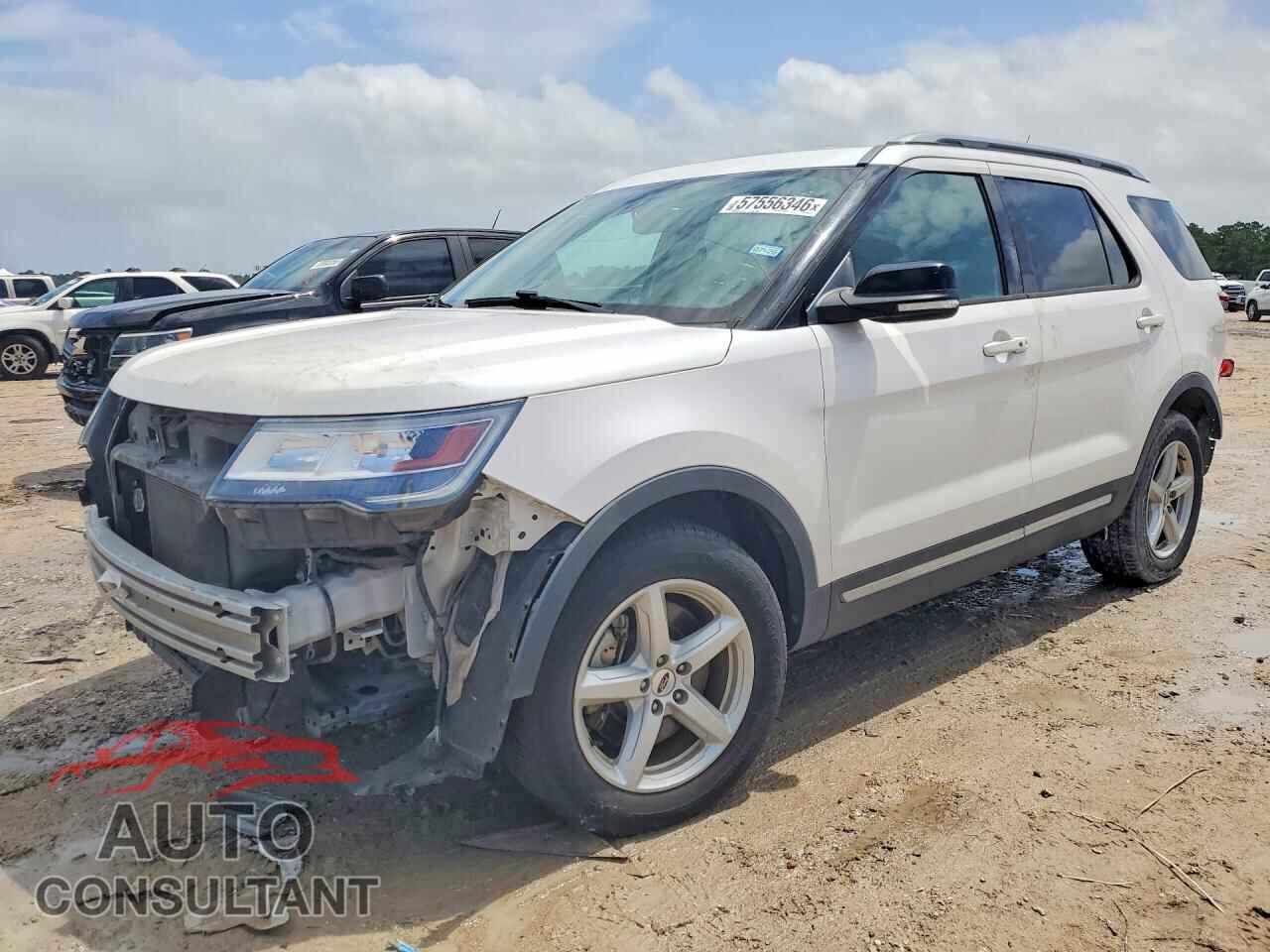FORD EXPLORER 2018 - 1FM5K7D82JGB55453