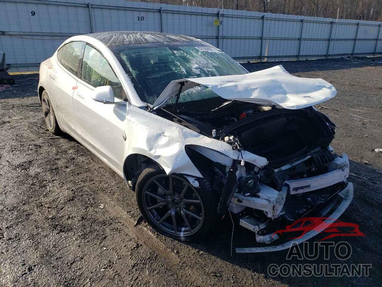 TESLA MODEL 3 2020 - 5YJ3E1EB1LF735364