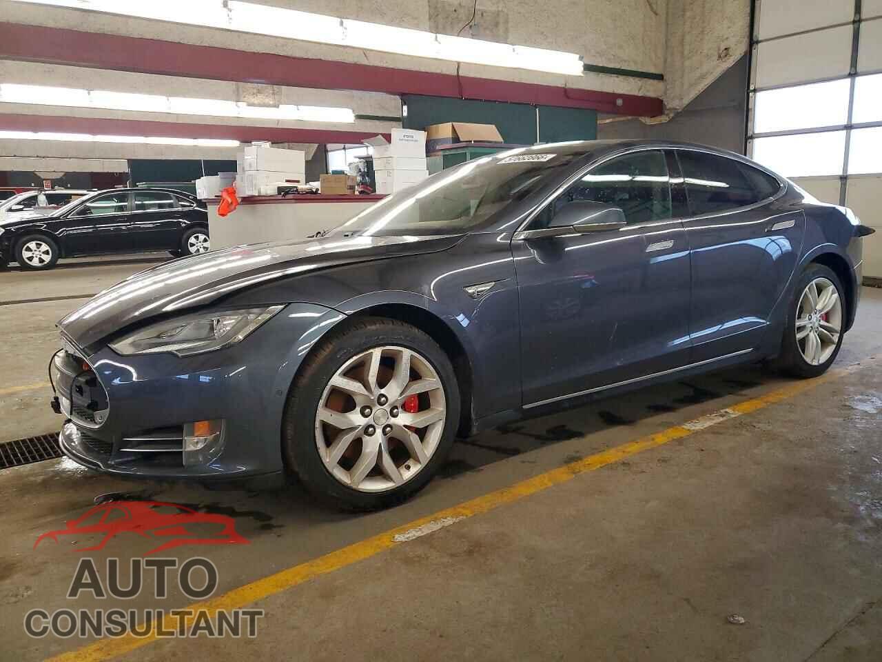 TESLA MODEL S 2014 - 5YJSA1H18EFP54149