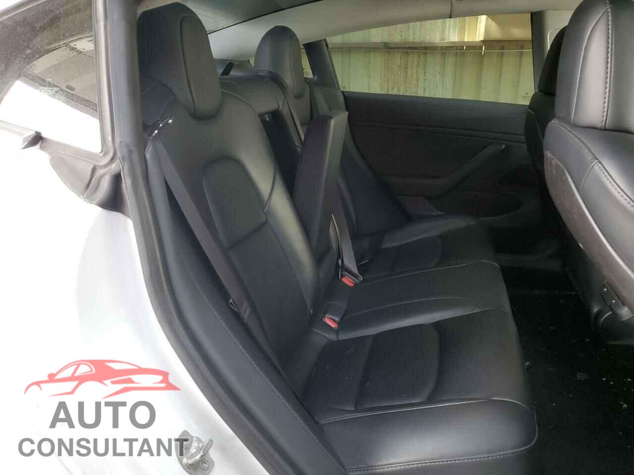 TESLA MODEL 3 2020 - 5YJ3E1EB7LF643238