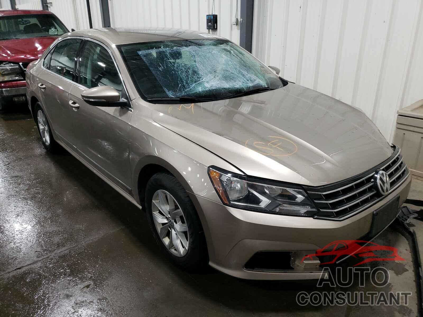 VOLKSWAGEN PASSAT 2016 - 1VWAT7A31GC055902