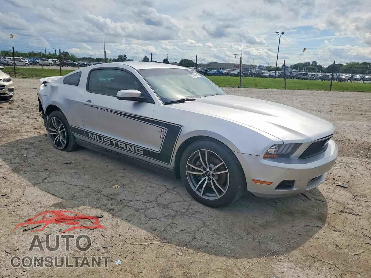 FORD MUSTANG 2011 - 1ZVBP8AM5B5151018