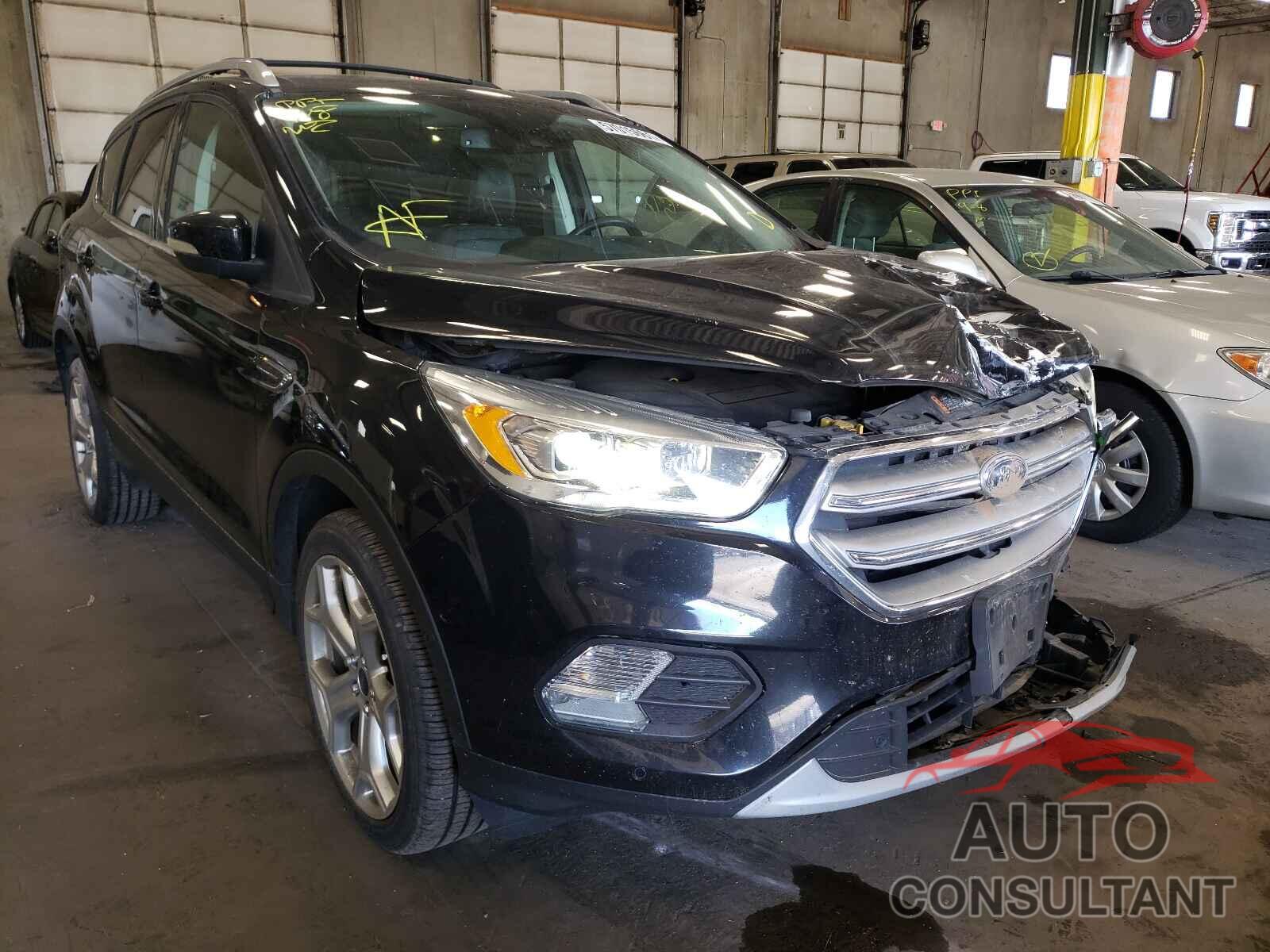 FORD ESCAPE 2017 - 1FMCU9J91HUA97681
