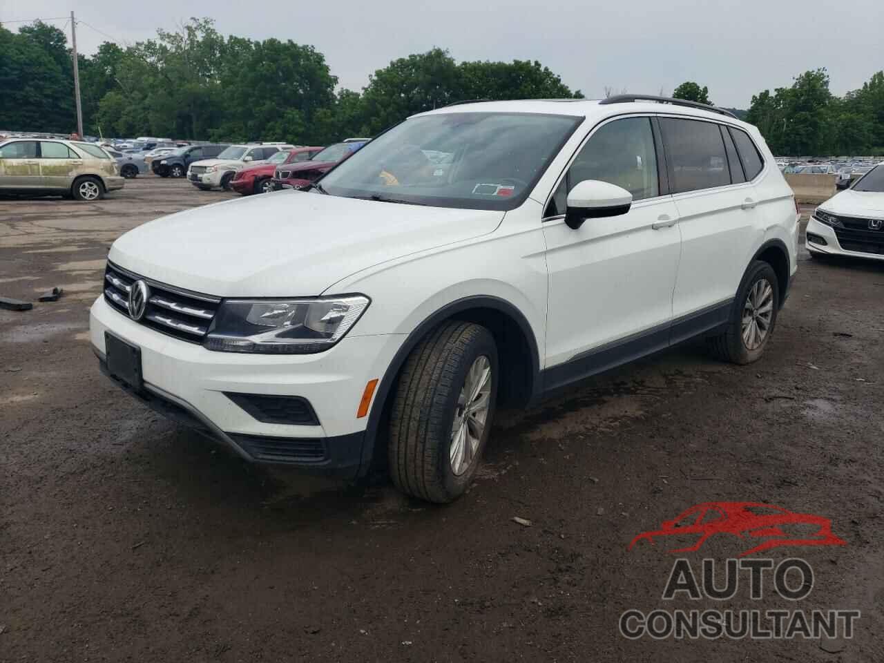 VOLKSWAGEN TIGUAN 2018 - 3VV2B7AX8JM124007