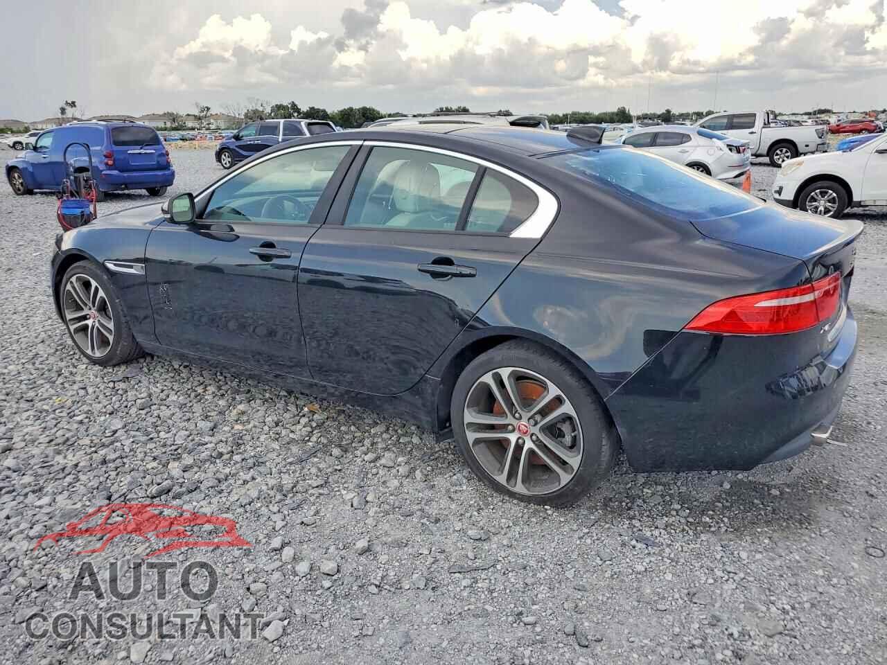 JAGUAR XE 2018 - SAJAD4EV9JCP25828
