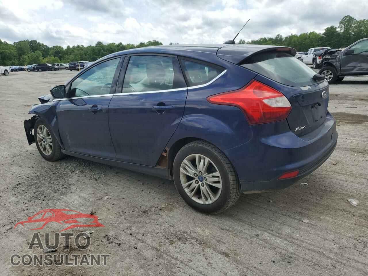 FORD FOCUS 2012 - 1FAHP3M27CL134640