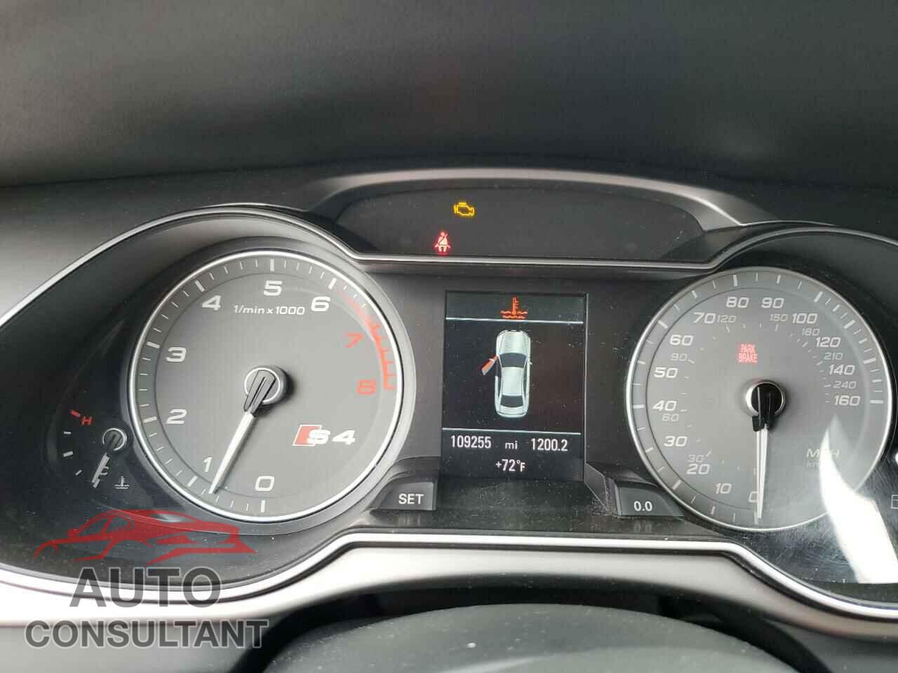 AUDI S4/RS4 2013 - WAUDGAFL4DA083000
