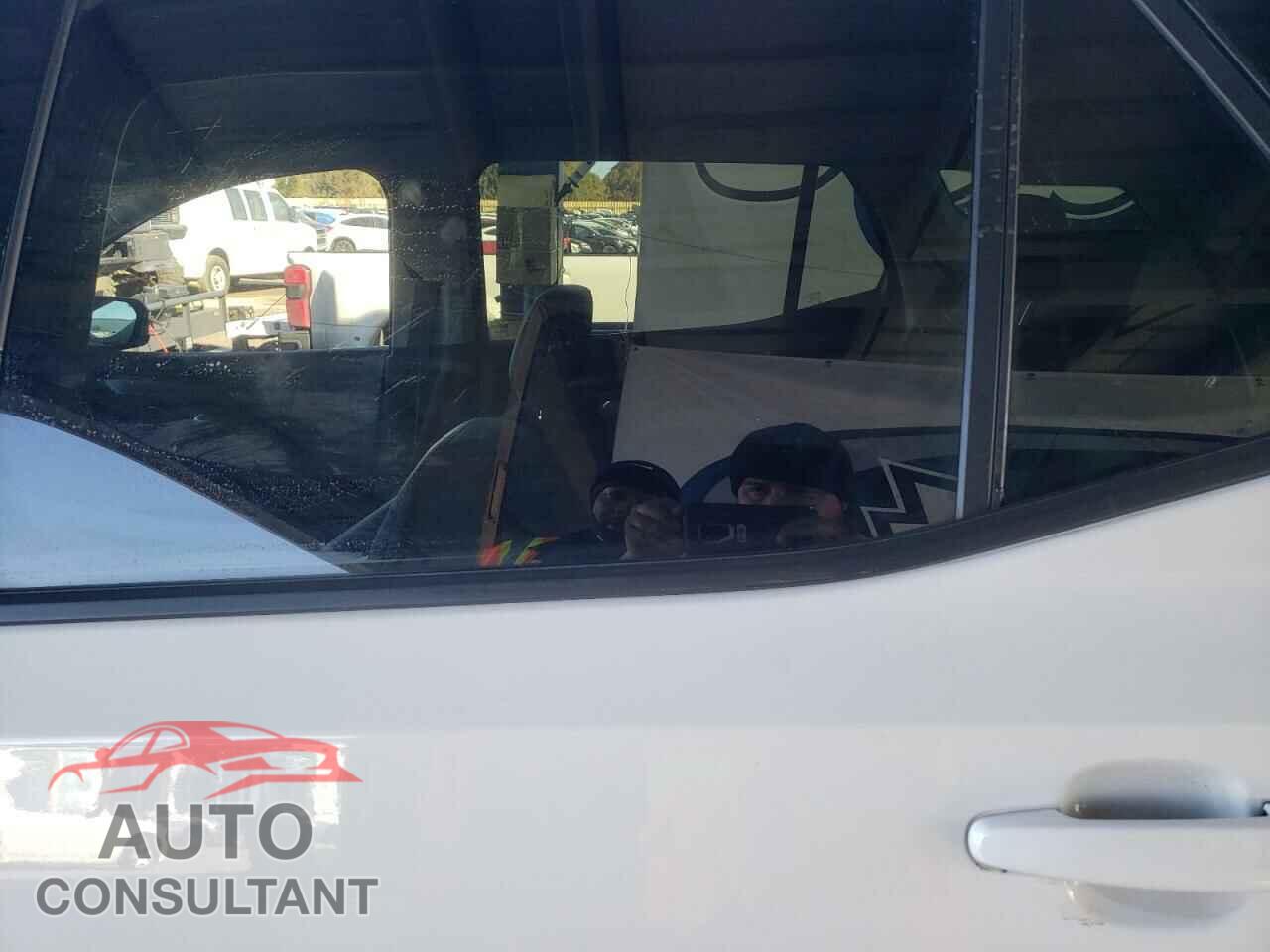 TESLA MODEL X 2018 - 5YJXCBE49JF106558