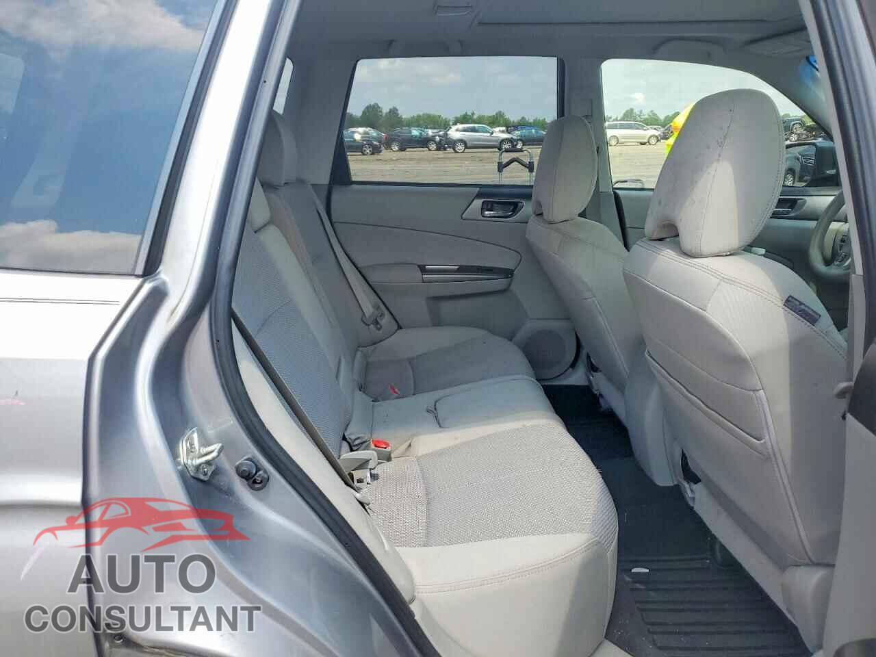 SUBARU FORESTER 2011 - JF2SHBDC2BH772300