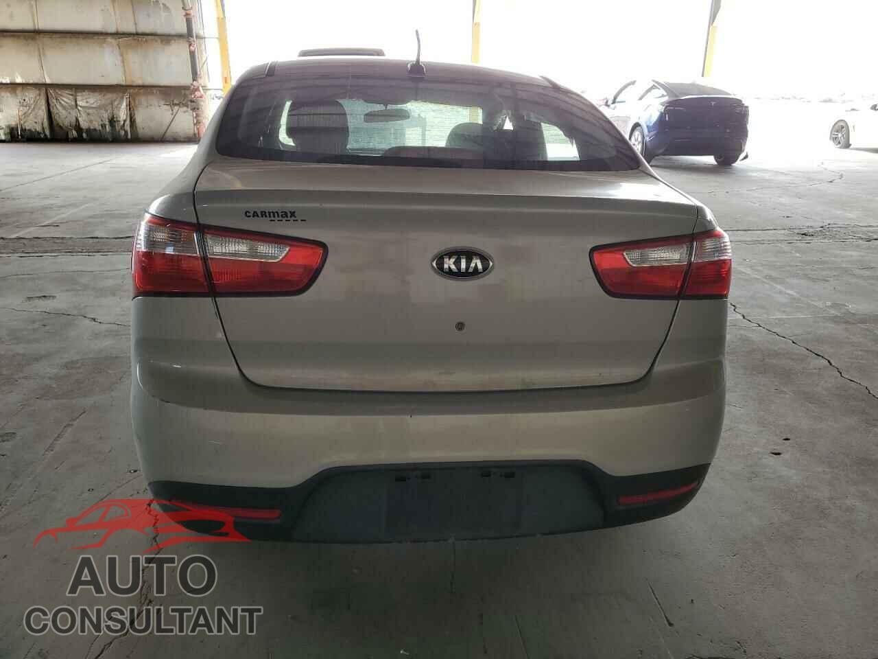 KIA RIO 2013 - KNADN4A33D6244812