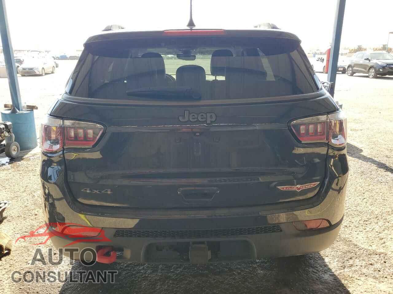 JEEP COMPASS 2018 - 3C4NJDDB6JT480491