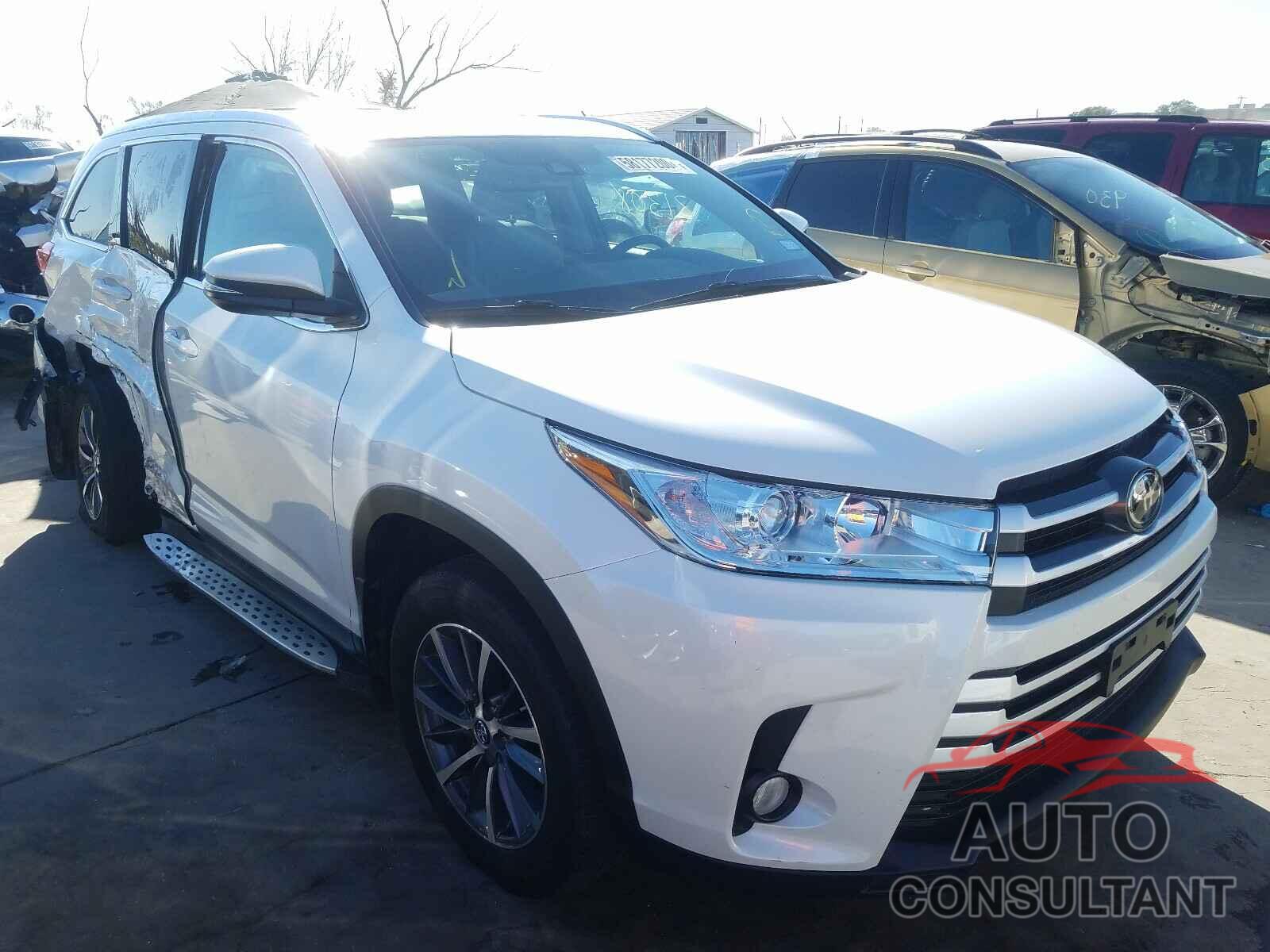TOYOTA HIGHLANDER 2019 - 5TDKZRFH4KS563519