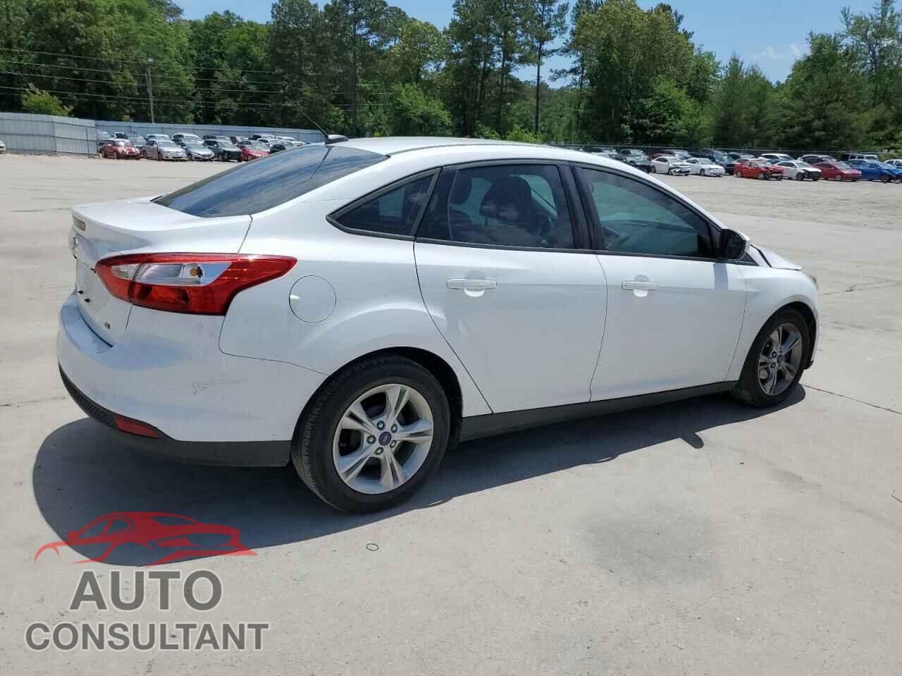 FORD FOCUS 2014 - 1FADP3F29EL445629