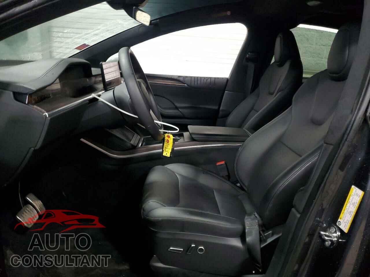 TESLA MODEL X 2023 - 7SAXCDE52PF421959