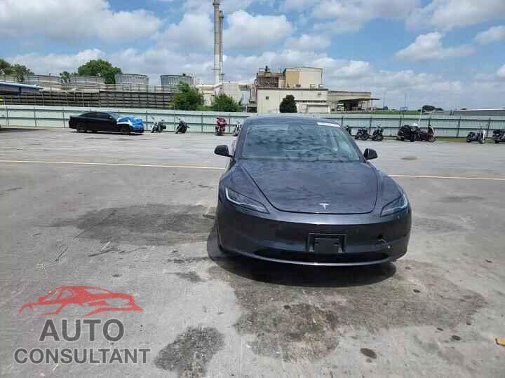 TESLA MODEL 3 2024 - 5YJ3E1EBXRF801337