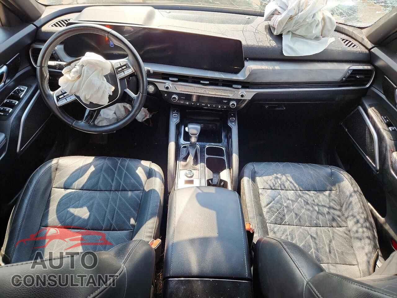 KIA TELLURIDE 2023 - 5XYP3DGC2PG410154