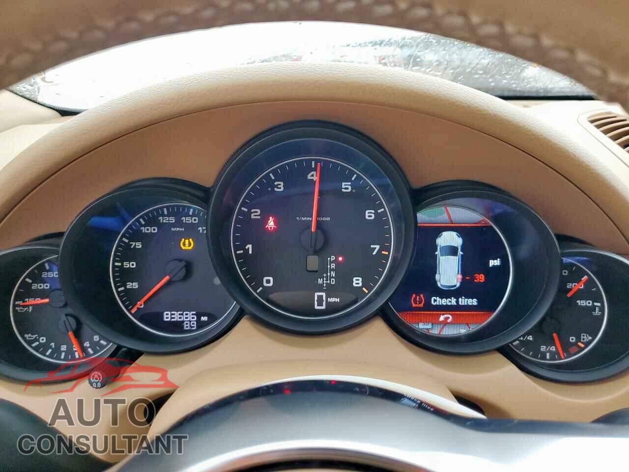 PORSCHE CAYENNE 2016 - WP1AA2A28GLA02311