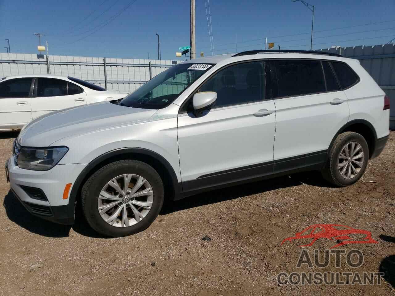 VOLKSWAGEN TIGUAN 2018 - 3VV1B7AX6JM129461