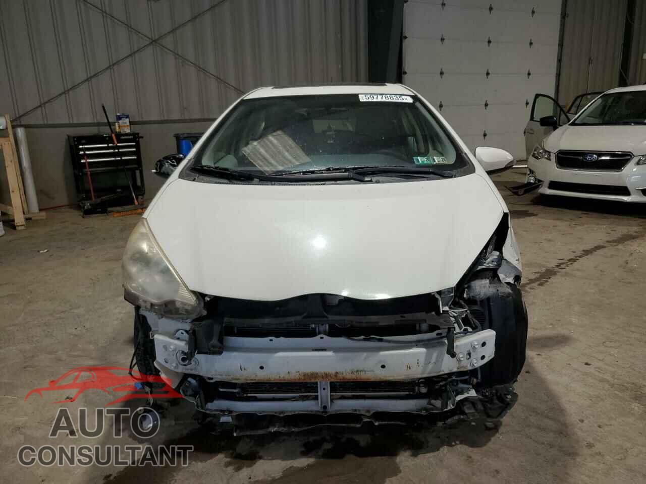 TOYOTA PRIUS 2012 - JTDKDTB36C1006499