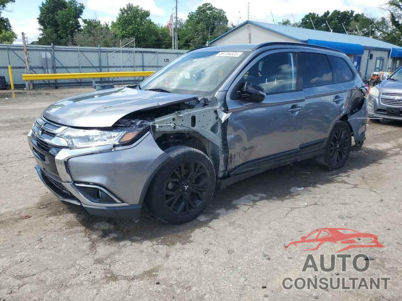 MITSUBISHI OUTLANDER 2018 - JA4AD3A39JZ021049