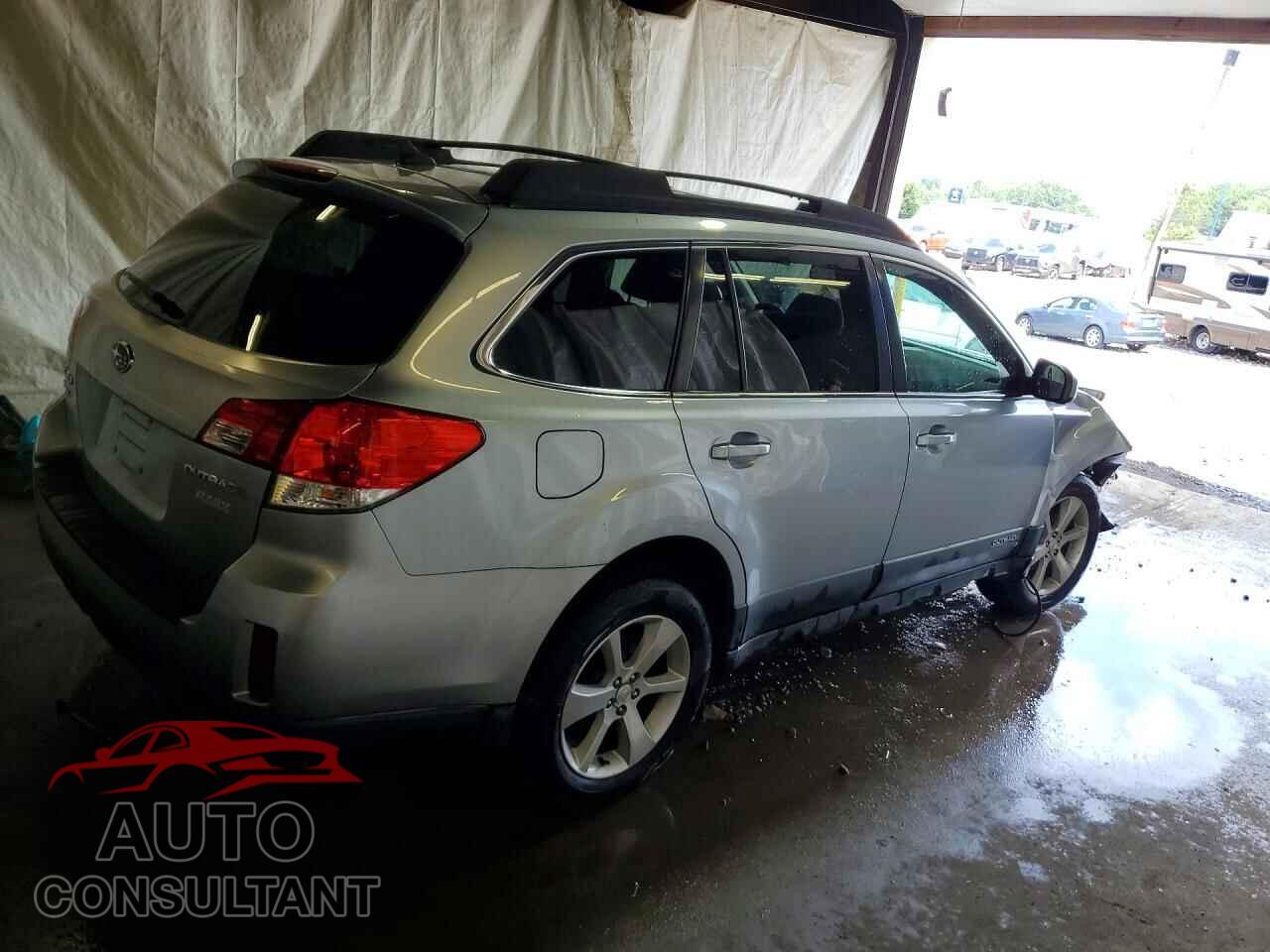 SUBARU OUTBACK 2013 - 4S4BRBKC4D3220128