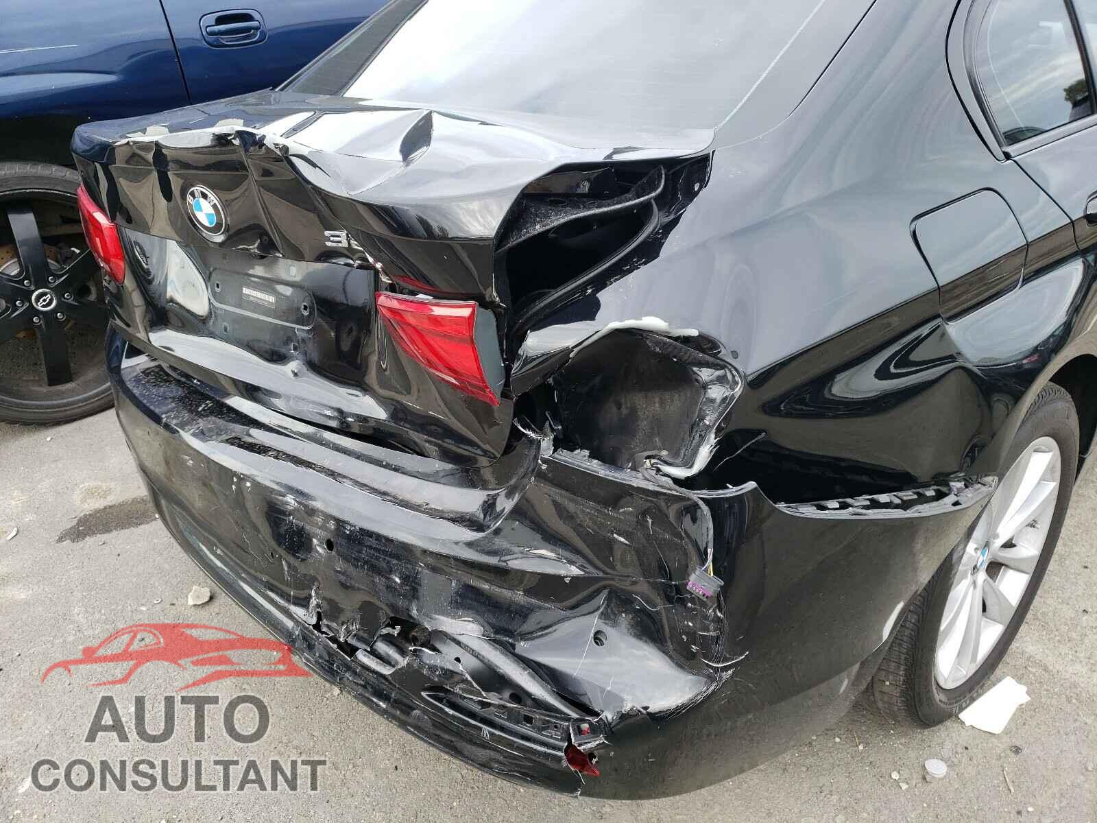 BMW 3 SERIES 2016 - WBA8E1G56GNU11067