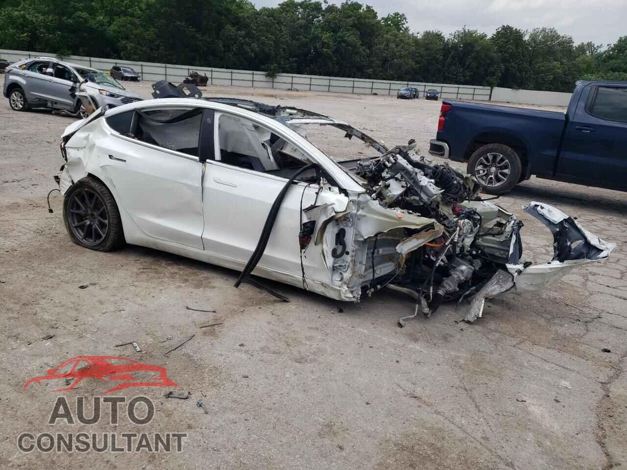 TESLA MODEL 3 2019 - 5YJ3E1EAXKF431276